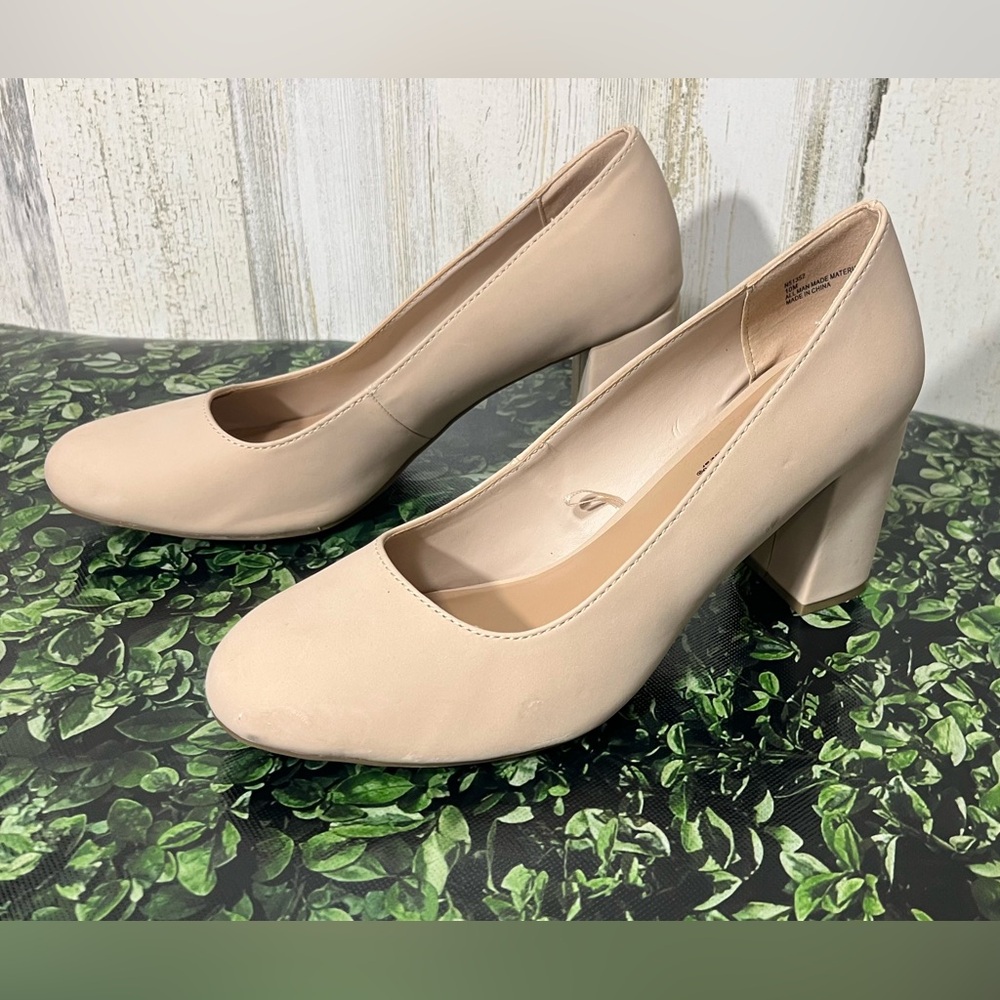 Self Esteem Tan Heels with Pointed Toe and Block Heel